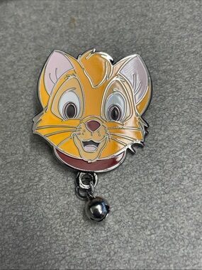Disney Loungefly Oliver Pin